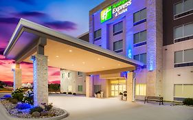 Holiday Inn Express Litchfield Il